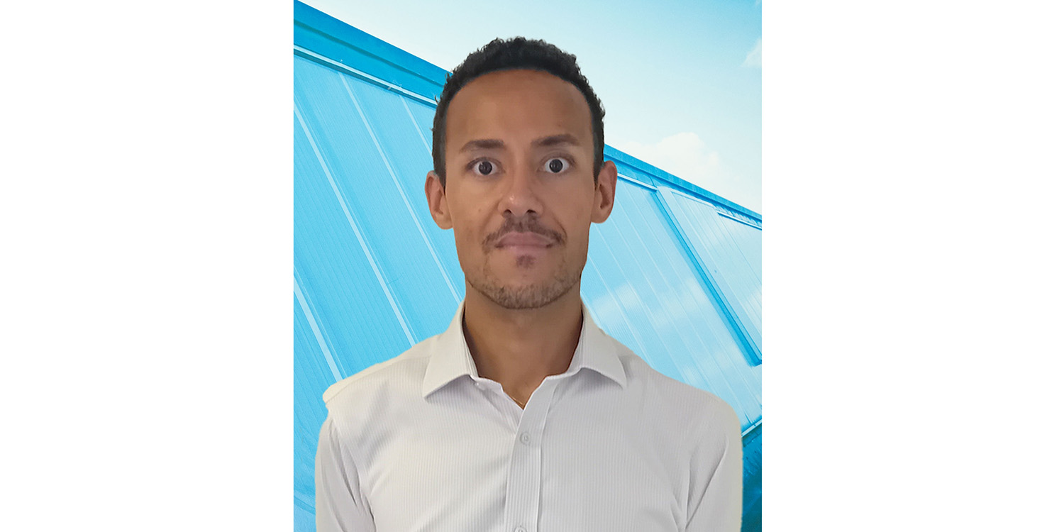 Rakeem Porter-Young Rooflight Expert