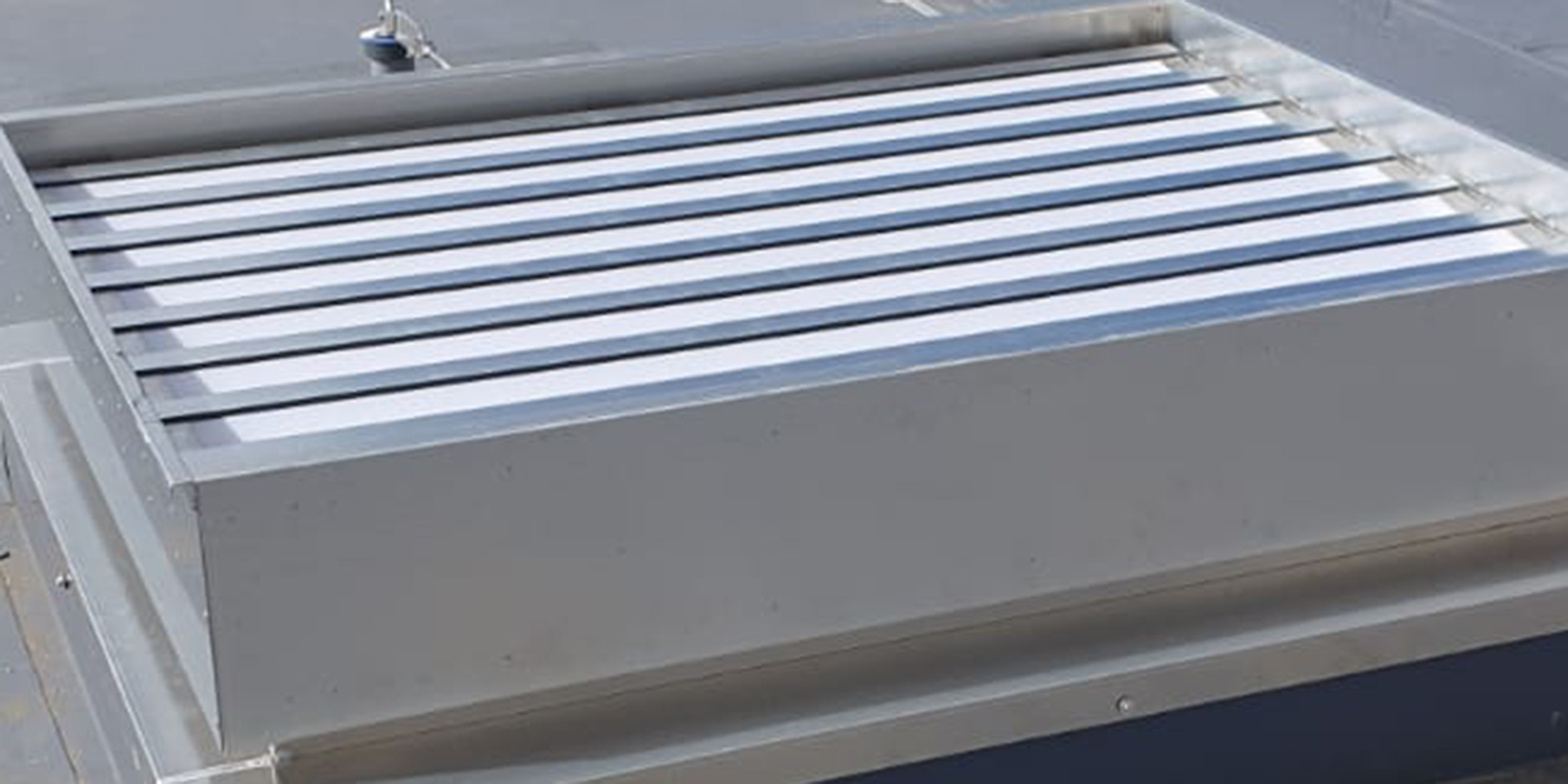 Horizontal Louvres on flat roof