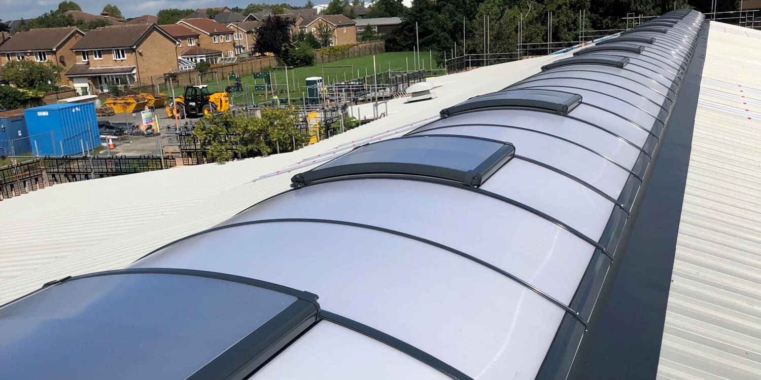 barrel vault rooflight with opening vent