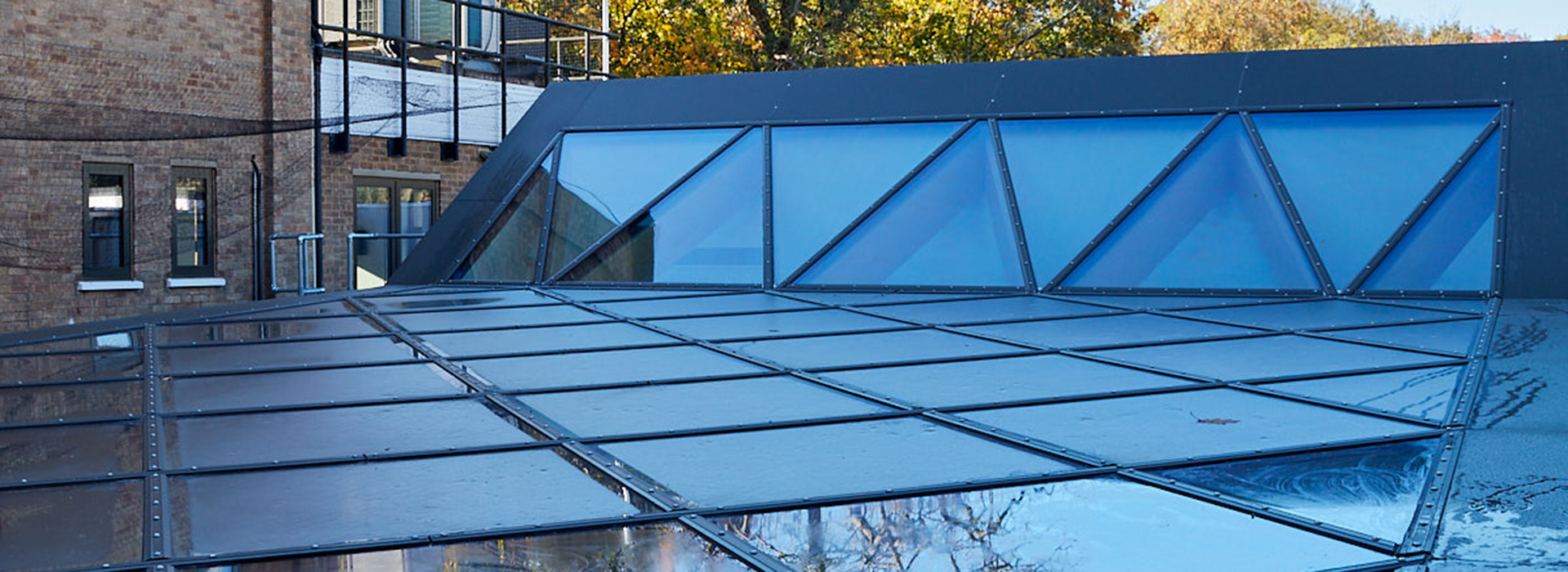 inclined rooflight